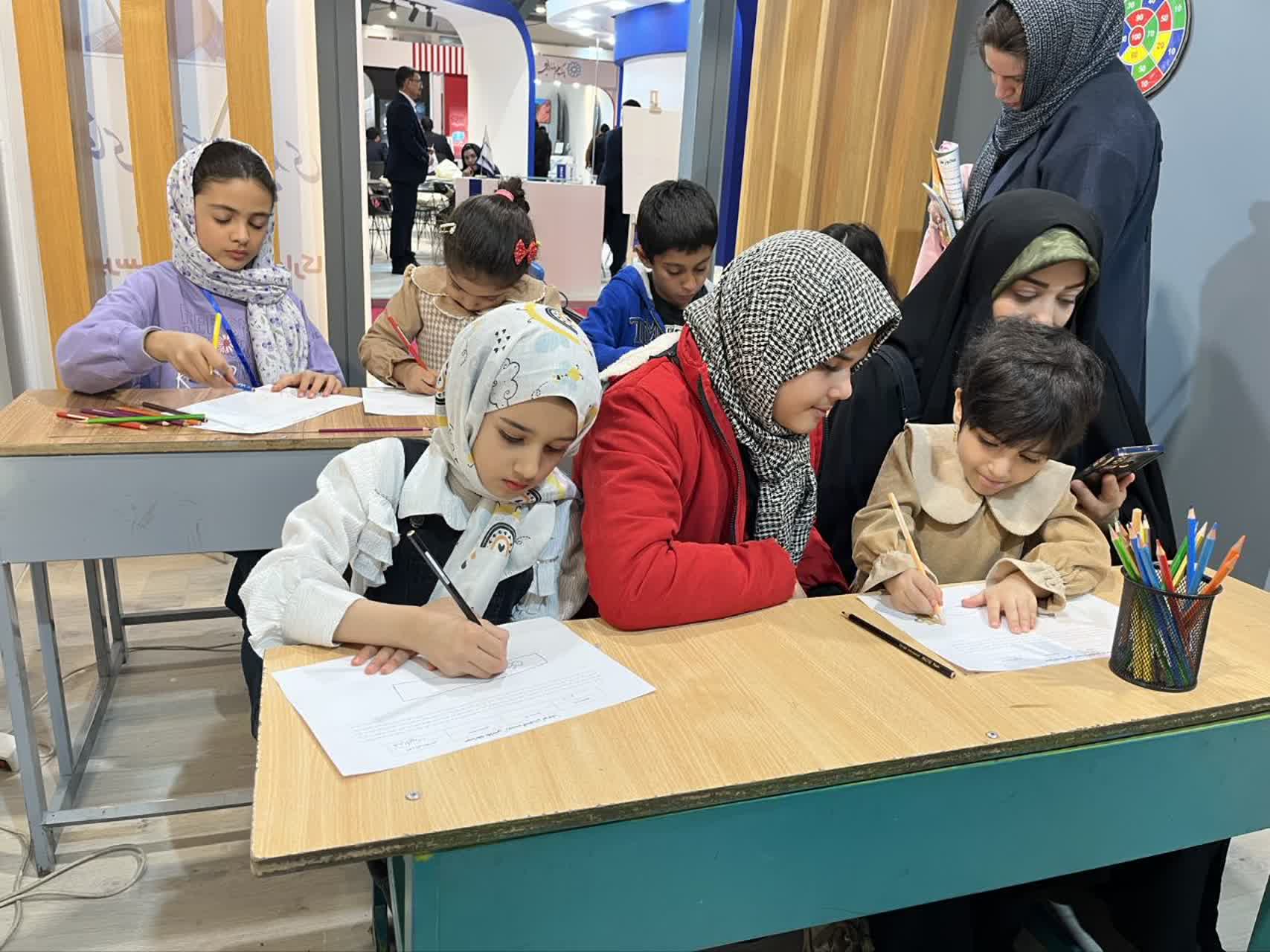 دستاوردهای پژوهشی باشگاه علمی پژوهشی جوان در نمایشگاه بین المللی