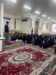 حضور مدیریت باشگاه علمی پژوهشی جوان در هنرستان دکتر طاهری